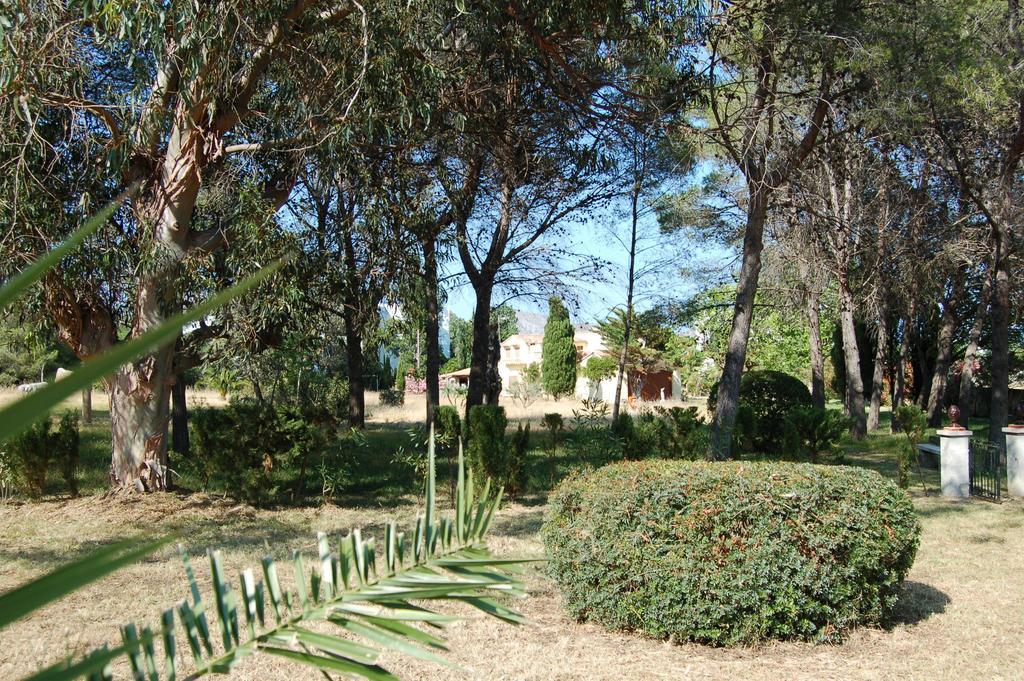Private Villas Puerto Pollensa For Family Groups, Private Mountain Ideal For Runners, Trailers, Hikers, It Is Approximately 3 Minute Walk From The Beach 객실 사진