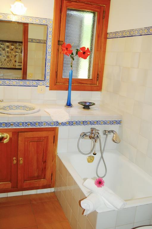 Private Villas Puerto Pollensa For Family Groups, Private Mountain Ideal For Runners, Trailers, Hikers, It Is Approximately 3 Minute Walk From The Beach 외부 사진