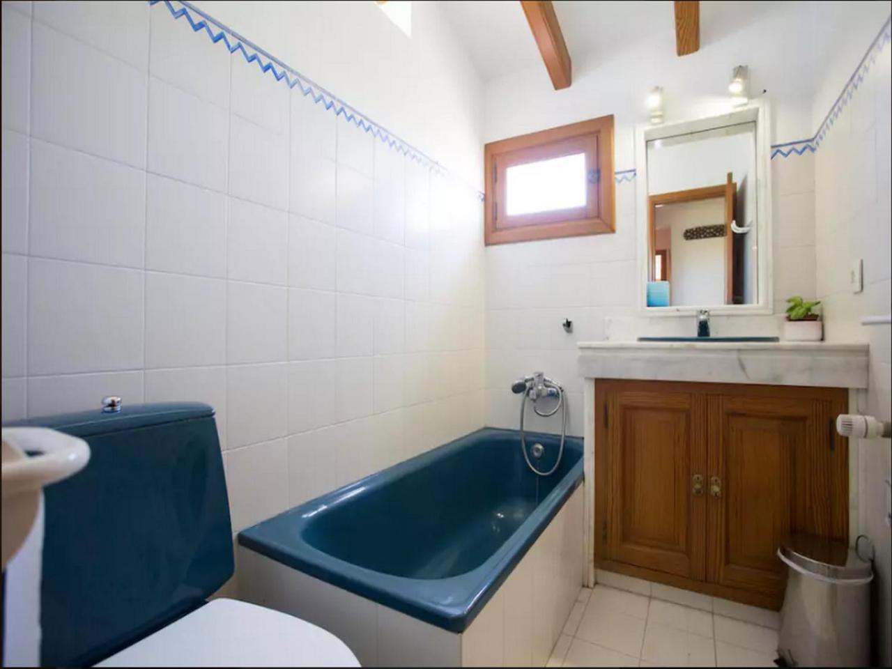 Private Villas Puerto Pollensa For Family Groups, Private Mountain Ideal For Runners, Trailers, Hikers, It Is Approximately 3 Minute Walk From The Beach 외부 사진